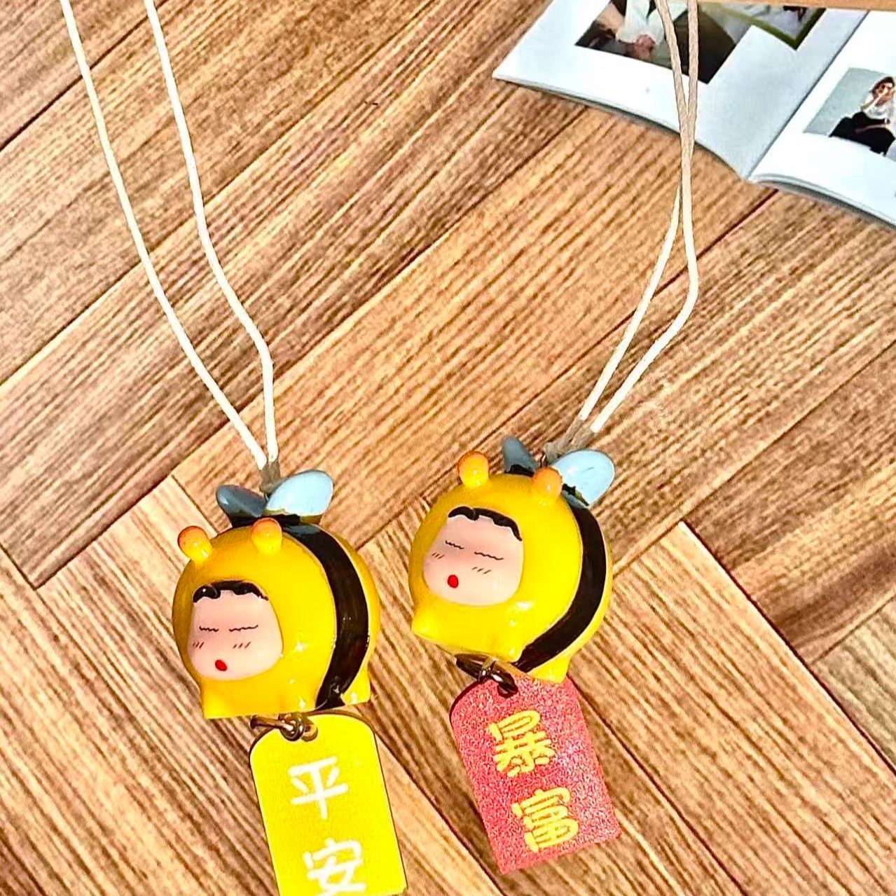 Crayon Shin-chan Bee Cosplay F - Tech Car Accessories ulasan dan harga